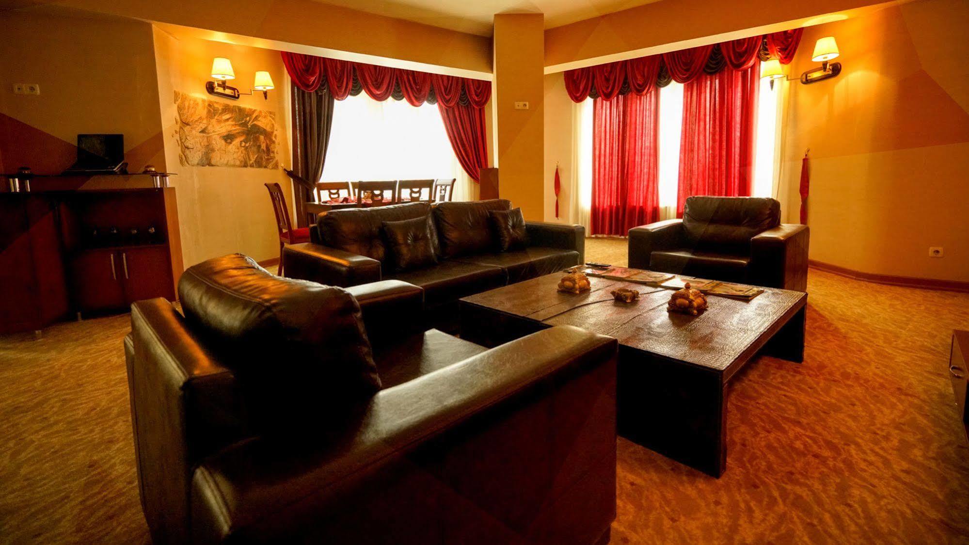 Es Albatros Hotel Эскишехир Экстерьер фото